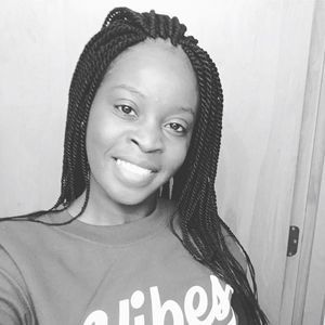 Meet your Posher, Shakia